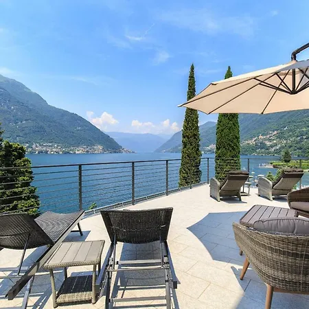 Villa Como Lake